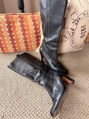 Circa Joan David Tall Black Leather Heeled Boots with Contrast Stitch Size 7 thumbnail 11