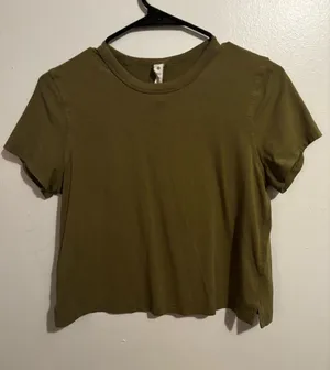Lululemon Olive Green Short Sleeve Tee thumbnail 1