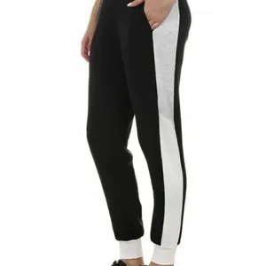 NWT Women's Nike Air Sportswear Black Pants Joggers C19‎ thumbnail 4