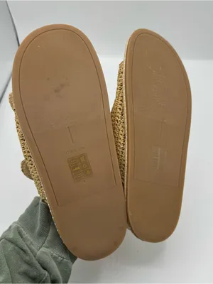 Anthropologie Dolce Vita Size 8 Shauny Crystal Buckled Slide Sandals Tan Beige‎ thumbnail 2