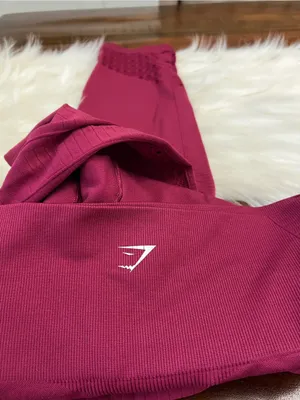 Gymshark Seamless High Rise Leggings Berry Pink Perforated Large thumbnail 3