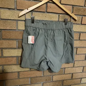 NWT Free People FP Movement In The Wild Shorts Grey Olive Women’s Size XS thumbnail 2