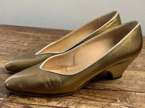 Gucci Vintage Gold pumps‎ size 36.5 AA thumbnail 1