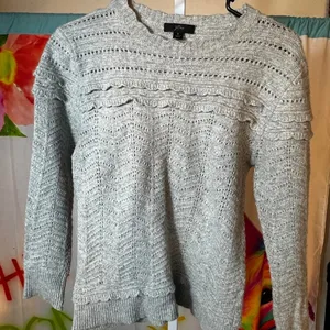 N205. J. Crew. Grey sweater Size S thumbnail 1