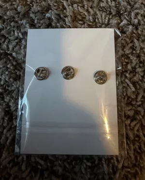 Brand New! Coca Cola Classic Christmas Pins thumbnail 2