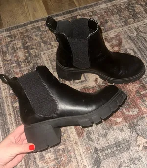Madden Girl Boots thumbnail 1