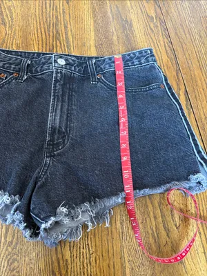 Abercrombie and Fitch High-Rise Black Denim Frayed Hem Women's Shorts thumbnail 7