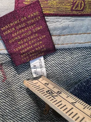 Zana Di Vintage Y2K Dark Wash Flare Jeans - Embroidered Pockets - Size 11 thumbnail 9