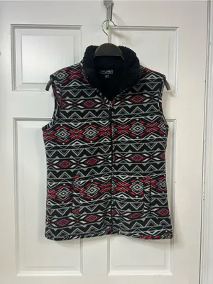Jane Ashley Black, Gray & Red Geometric Fleece Vest thumbnail 2