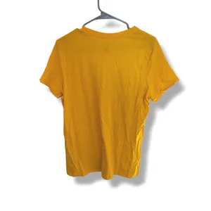 Nike Dri-FIT T-Shirt Womens XL Yellow Purple Logo Graphic Athletic Tee thumbnail 2