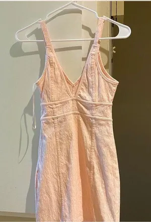 Embroidered Pink Mini Bodycon Dress thumbnail 4