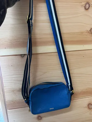 Fossil Crossbody thumbnail 1