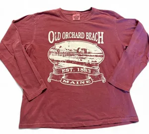 Burgundy long sleeve Old Orchard Beach Maine shirt Size Medium thumbnail 1