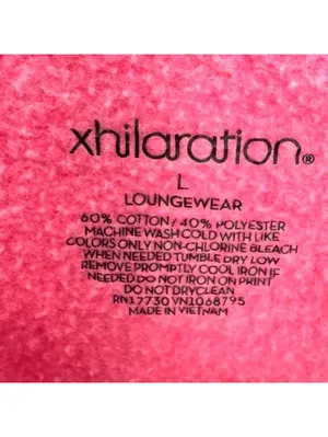 Xhilaration Pink Heart Graphic Sweatshirt Women L Y2K Retro Target Crewneck thumbnail 3
