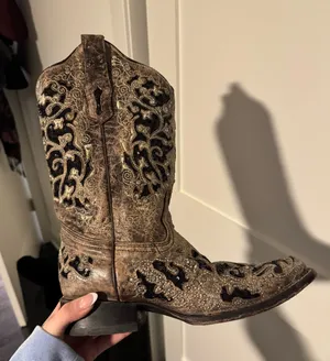 Corral boots size 10 boots thumbnail 1