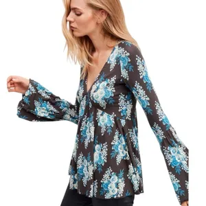 NWT Free People Speak Easy Boho Floral Blouse Top Size XS‎ Feminine Romantic thumbnail 3