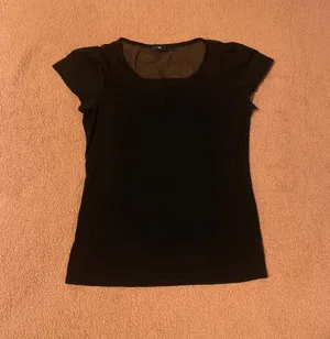 Gap Sheer Detailed Black Tee thumbnail 4