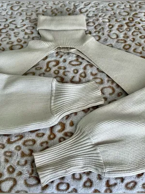 Cream Ribbed Turtleneck Women's Sweater Size M thumbnail 2