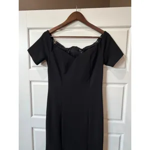 Marina Black Off Shoulder Mermaid Trumpet Gown Short Sleeve Medium Formal thumbnail 4