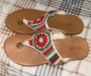 The Sak Shana Multicolor Crochet Hippie Thong Boho Sandals Stripe Size 7 thumbnail 1