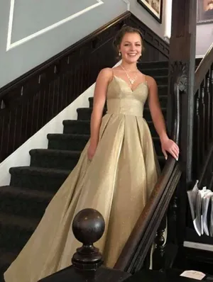 Gown thumbnail 1