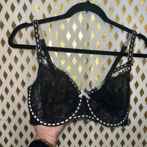 Victoria’s Secret dream angels push-up without padding lacy bra size 36DD thumbnail 2
