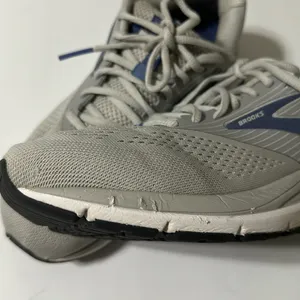 Brooks Adiction 14 Narrow 2A
Grey/Blue 8.5 thumbnail 9