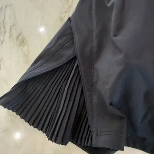 EUC: Lululemon Play Off The Pleats Skirt thumbnail 2