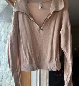Varley Quarter-Zip Sweater thumbnail 1