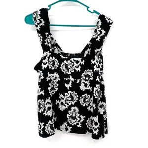 White House Black Market WHBM Size XL Tank Top Shirt Blouse Black White Lace thumbnail 2