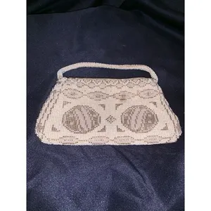 white‎ gold beaded floral bag 7"x4" thumbnail 2