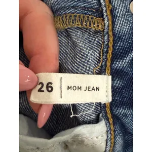 PacSun Mom Jeans Womens 26‎ Medium Wash Blue High Waisted Denim Straight Leg thumbnail 4