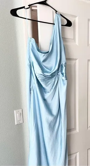 Abercrombie Light Blue One Shoulder Satin Knotted Midi Dress NEW thumbnail 4