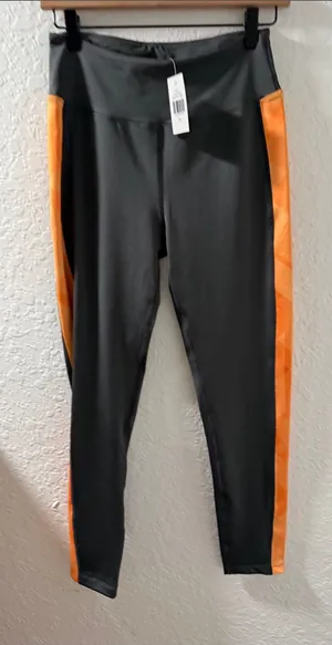 NWT OTF Orangetheory Fitness Gray Leggings with Orange Side Stripes thumbnail 1