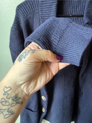 Navy Blue Ribbed Knit Cardigan Sweater Button Front Pockets Medium thumbnail 4