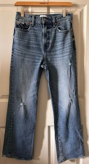 Pistola Women’s Lightly Distressed Med‎ Wash Blue Jeans Cotton Blend Size 27 thumbnail 1