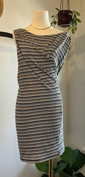 Bordeaux Los Angeles Black & White Asymmetrical Striped Mini Dress Size Medium thumbnail 1