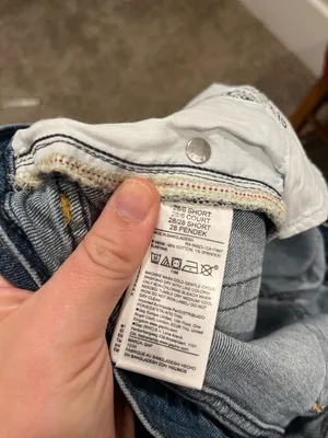 GAP Mid Rise Cuffed 90’s Loose Jeans in Medium Indigo Wash Size 28/6 Short NWT thumbnail 7