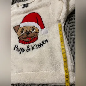 Kristin Nicole White Christmas Pugs & Kisses Sherpa sweater women size Medium thumbnail 6