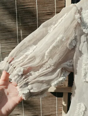 NEW YUMI Sheer Puff Sleeve Top Small thumbnail 2