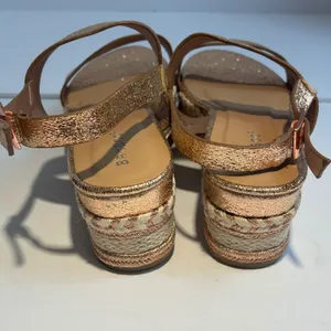 Bamboo Infinity-05M Rose Gold Metallic Espadrille Platform Wedge Sandals 8.5‎ thumbnail 8