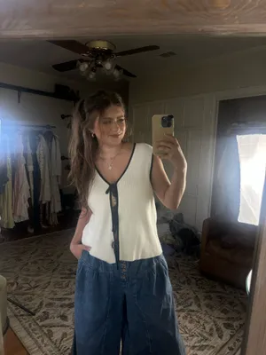 Abercrombie & fitch tank top thumbnail 5