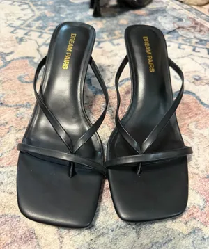 Dream Paris Black high heels thumbnail 1