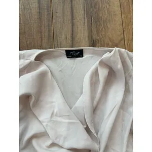 Milk & Honey Ivory Wrap Crop Blouse Puff Sleeve Size S Feminine Tie Waist thumbnail 2