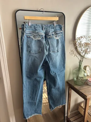 Good American wide leg jeans  thumbnail 4