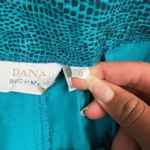 Dana Buchman Pants Womens 8 Green Animal Print Twill Slim Stretch Pockets thumbnail 4