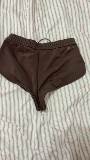 Adidas shorts  thumbnail 3