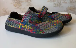 Baretraps Ideena Woven Rainbow Multicolored Mary Jane Flats 7.5 US thumbnail 1