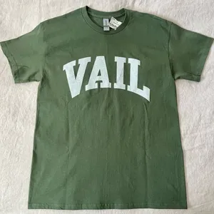 Gildan Vail Colorado T-Shirt thumbnail 1