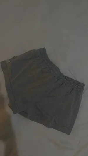 Vuori Shorts thumbnail 2